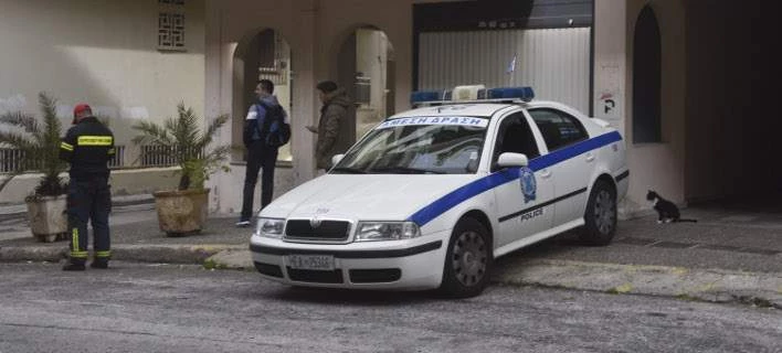 ΕΚΤΑΚΤΟ – Γάζωσαν αστυνομικούς στην Πυλαία – Ανταπέδωσαν τα πυρά